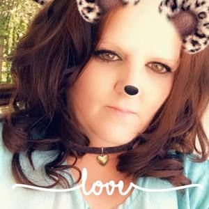 Meet your Posher, Tonya